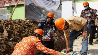 PEMBANGUNAN GEDUNG PLHUT KEMENAG BLORA DIANGGARKAN 1,7 MILIAR