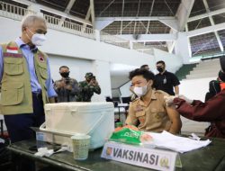 VAKSINASI ANAK, CARA GANJAR BENTENGI SEBELUM PEMBELAJARAN TATAP MUKA DIMULAI