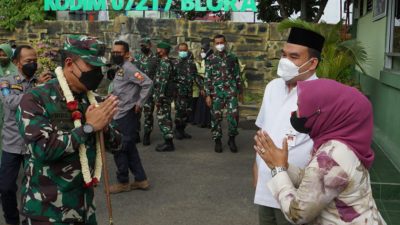 KUNJUNGI BLORA, PANGDAM TINJAU PELAKSANAAN PENANGANAN COVID-19