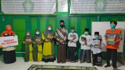 RUMAH ZAKAT SALURKAN 500 PAKET AL QUR'AN DI BLORA