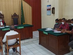 GUGATAN PRAPERADILAN TERSANGKA KORUPSI PASAR CEPU DITOLAK
