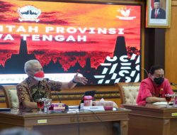 PERCEPATAN VAKSINASI, GANJAR MINTA VAKSIN DIKIRIM SEHARI LANGSUNG HABIS