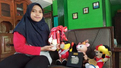 SEMPAT CEDERA, SITI NAFISATUL HARIROH TOREHKAN PERAK DI PON XX PAPUA