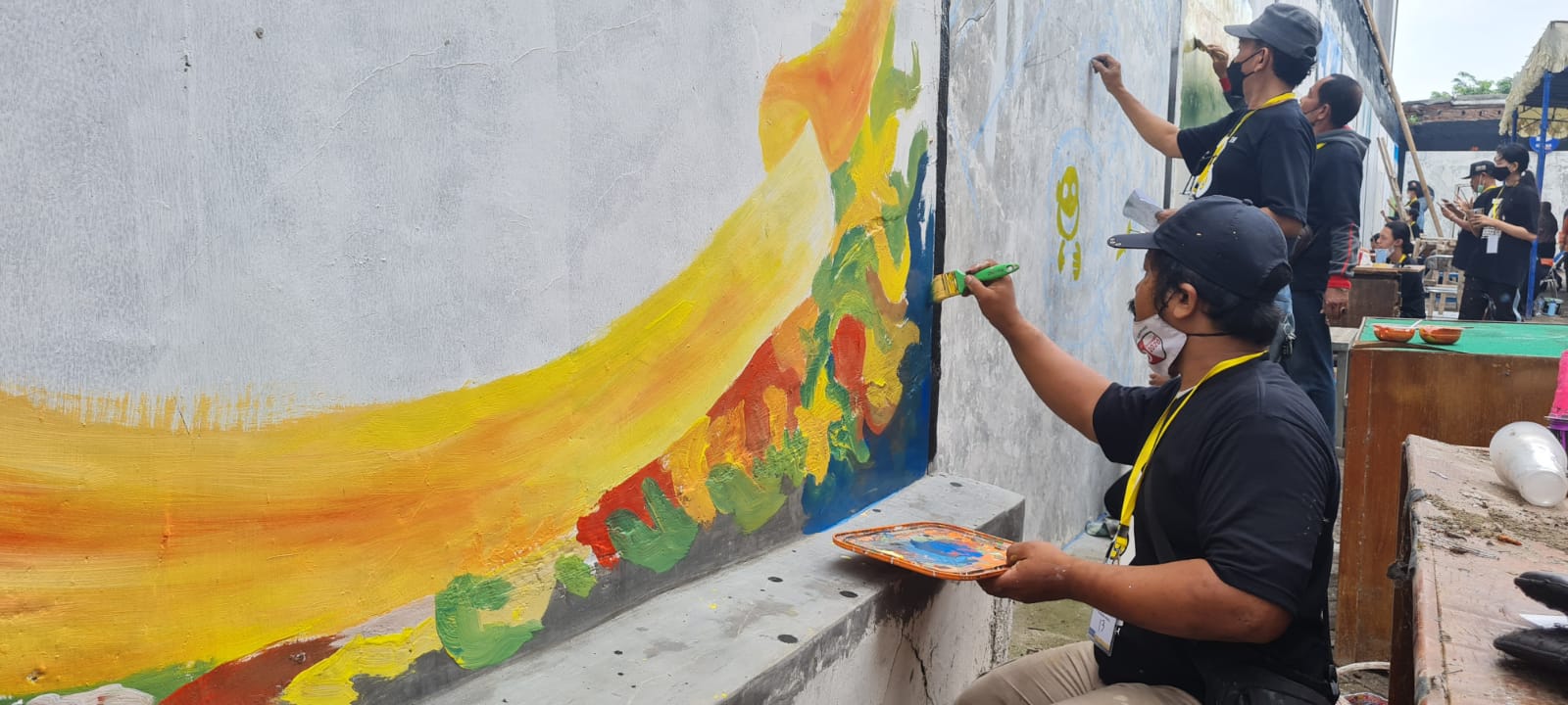 Dinas Pekerjaan Umum (PU) Bina Marga dan Cipta Karya Provinsi Jawa Tengah menggelar lomba mural nasional dalam rangka Hari Bakti Pekerjaan Umum 2021 ke 76 tahun dengan tema "Bangga Infrastruktur Negeri Sendiri".