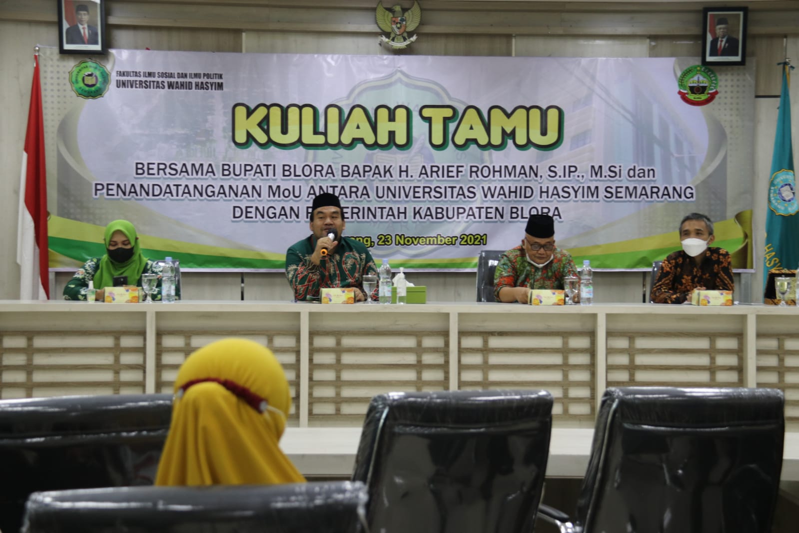 Pemerintah Kabupaten Blora melakukan kerjasama atau MoU dengan Universitas Wahid Hasyim (Unwahas) di bidang pendidikan, penelitian, dan pengabdian kepada masyarakat serta peningkatan daya saing daerah.