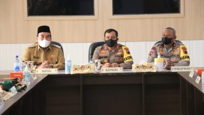 PEMKAB BLORA DAN POLDA JATENG TANDATANGANI NPHD LAHAN PEMBANGUNAN RS BHAYANGKARA