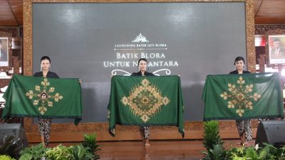 LAUNCHING BATIK JATI BLORA, WABUP: BATIK PUNYAI ASET KULTUR NILAI SENI YANG TINGGI