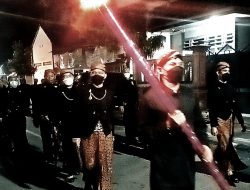 SEMPAT TERTUNDA, PEMKAB BLORA GELAR KIRAB PUSAKA HARI JADI TEPAT PUKUL 00.00 WIB