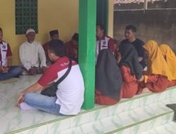 POLRI ZED-STP BLORA BERI PAKET SEMBAKO UNTUK PANTI ASUHAN WAHDATUTH THULAB