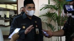 Wakil Gubernur Jawa Tengah, Taj Yasin Maimoen meminta masyarakat untuk bersabar dengan adanya penundaan sementara pemberangkatan ibadah umroh oleh Kemenag RI sejak, Sabtu (15/01) lalu.