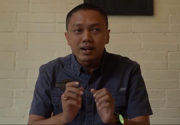 Aan Rochayanto, pengusaha asal Cepu dilaporkan oleh Ubaydillah Rouf alias Obet ke Mabes Polri terkait dugaan penggelapan sebagaimana dalam Pasal 372 KUHP atas tanah yang ada di Blora. Aan menganggap sah sebagai pemilik tanah.