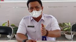 Pelaksana Tugas (Plt) Kepala Dinas Perdagangan Koperasi Usaha Kecil dan Menengah (Dindagkop UKM) Kabupaten Blora, Luluk Kusuma Ariadi menggelar sosialisasi pemanfaatan kios dan los pasar Sido Makmur di pendopo Kecamatan Blora Kota, Rabu (19/01).