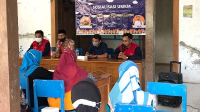 MAHASISWA UPGRIS GALAKKAN PENGEMBANGAN UMKM DESA JEPANGREJO