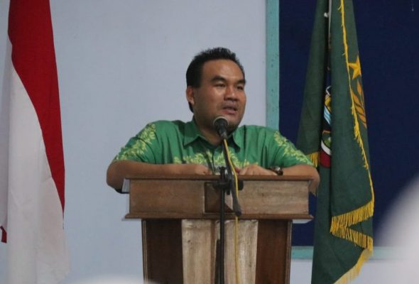 Lolos menjadi Calon Pegawai Negeri Sipil (CPNS) merupakan anugrah kepada manusia pilihan dari hampir satu juta penduduk Blora. CPNS adalah sebuah pengabdian kepada masyarakat, bangsa dan negara yang akan dimintai pertanggungjawaban dunia akhirat.