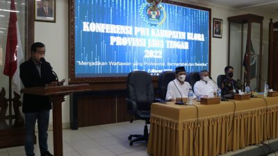 KONFERENSI PWI BLORA AJANG PERSATUAN BUKAN PERPECAHAN