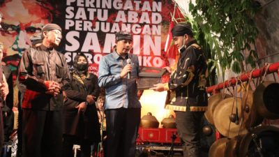 BUPATO APRESIASI PERINGATAN SATU ABAF PERJUANGAN SAMIN