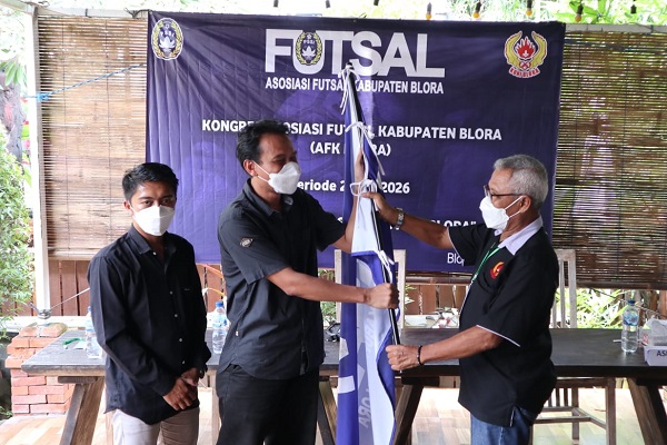 Acara Kongres Asosiasi Futsal Kabupaten (AFK) Blora periode 2022-2026 yang diselenggarakan untuk memilih Ketua Umum AFK Blora berlangsung di Aula Tjinoni Cepu, Minggu (13/04).