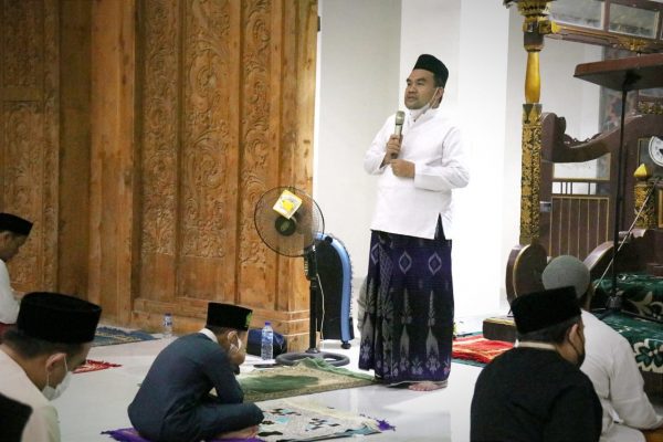 Program Blora Menyapa edisi ramadhan kali ini akan menyasar seluruh kecamatan yang ada di Kabupaten Blora. Program ini dilaksanakan setiap hari Selasa, Rabu dan Kamis mulai tanggal 5-20 April 2022. Sekali giat langsung di dua titik kecamatan.
