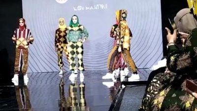 BATIK JANNIE BLORA MERIAHKAN MUSLIM FASHION FESTIVAL 2022 DI JOGJAKARTA