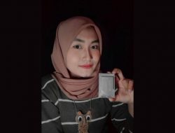 GADIS CANTIK PENAKHLUK LOGAM