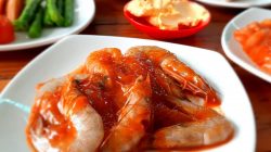Tidak hanya soal potensi sumber daya alam yang melimpah, Cepu juga memiliki sajian kuliner lezat dan nikmat yang wajib dicicipi kala berkunjung. Berikut ulasan kuliner khas Cepu yang bakal menggoyangkan lidah anda.