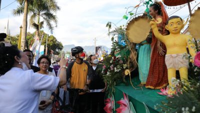 SETELAH DUA TAHUN VAKUM, PARADE WAISAK AKHIRNYA DIGELAR KEMBALI