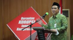 Wakil Gubernur Jawa Tengah, Taj Yasin Maimoen dengan tegas meminta kepada instansi atau lembaga pemerinah yang memberikan pelayanan masyarakat untuk transparan memberikan informasi. Agar tidak ada kesalahpahaman jika layanan dikenakan tarif.