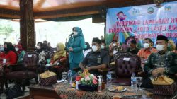 Hadir secara virtual dalam kegiatan verifikasi lapangan hybrid kabupaten/kota layak anak tahun 2022, Bupati Blora, Arief Rohman menegaskan komitmennya untuk mewujudkan Kabupaten Layak Anak, dengan menggandeng seluruh stakeholder terkait dari Wakil Bupati, Forkopimda, PKK, dinas terkait sampai kecamatan dan desa.