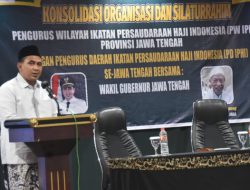 TAJ YASIN KRITIK WACANA DUALISME KEPENGURUSAN IPHI JATENG