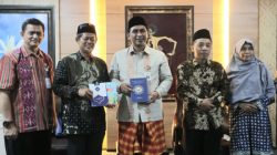 Yayasan Amanah Takaful bakal menggelar Workshop pembelajaran Al-Qur’an Braille pada 30-31 Juli mendatang di Banjarnegara, Jawa Tengah. Rencana tersebut telah disampaikan kepada Wakil Gubernur Jateng, Taj Yasin Maimoen dalam proses audiensi di Kantor Wakil Gubernur, Selasa (5/7/2022).
