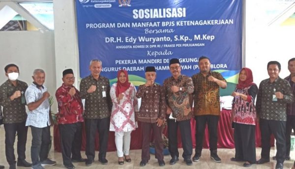 BPJAMSOSTEK menggelar sosialisasi Program dan Manfaat BPJS Ketenagakerjaan kepada Pekerja Mandiri di Lingkungan Pengurus Daerah Muhammadiyah Blora (PDM Blora).