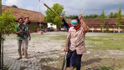 Menyambut hari kemerdekaan Republik Indonesia atau dikenal dengan sebutan Agustusan, penyandang disabilitas mengadakan perlombaan. Diantaranya meliputi lomba pukul air, makan kerupuk, kelereng hingga sepak bola. 