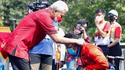 Hari pertama dalam ajang ASEAN Para Games 2022 dalam pertandingan di kolam renang GOR Jatidiri, Kota Semarang, atlet para swimming berhasil menorehkan sebanyak 23 medali. Capaian ini mendongkrak posisi Indonesia dalam perolehan medali secara umum.