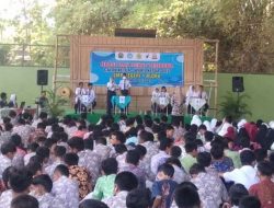 SMPN 1 BLORA TERAPKAN PENDIDIKAN DEMOKRASI