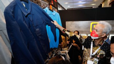 Hingga September 2022, sebanyak 53,17 persen anggaran belanja daerah Pemprov Jateng telah digunakan untuk membeli produk lokal karya masyarakat. Hal itu dijelaskan Gubernur Jawa Tengah, Ganjar Pranowo usai mengikuti acara Business Matching Tahap IV di Nusa Dua, Bali.