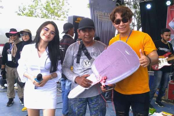 Ribuan peserta goweser dari berbagai penjuru tanah air ramaikan Randublatung All Mountain (RAM) Fun Bike yang digelar di lapangan Gelora Randublatung, Minggu (23/10).