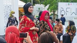 Batik Merah Ati tampil dalam Blora Fashion Week 2022.