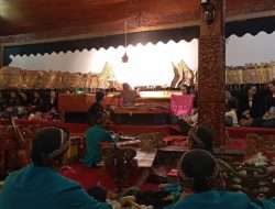 22 DALANG TAMPIL, PAGELARAN WAYANG SAMPAI SUBUH
