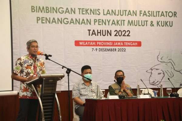 Memasuki akhir tahun 2022, capaian vaksinasi untuk mencegah penyebaran penyakit mulut dan kuku (PMK) pada hewan ternak di Jawa Tengah sudah mencapai 84 persen dari vaksin yang diterima.