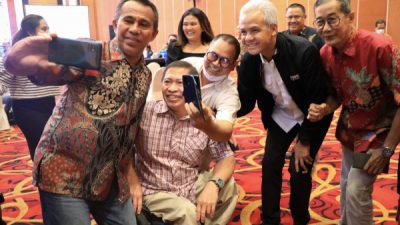 Gubernur Jawa Tengah, Ganjar Pranowo mendorong Komite Paralimpiade Nasional (NPC) percaya diri dan berjuang untuk mempertahankan tradisi apik Indonesia di ajang internasional. Sebab, kata Ganjar, saat ini prestasi atlet disabilitas Indonesia semakin bagus.