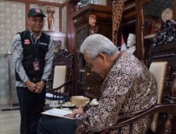 PETUGAS PANTARLIH LAKUKAN COKLIT DI RUMAH DINAS GUBERNUR JATENG