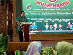 BUPATI PERINTAHKAN DINAS PENDIDIKAN SEGERA SIAPKAN ANGKUTAN PELAJAR