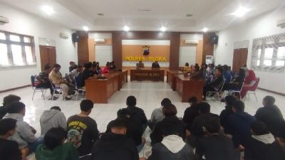 PUluhan remaja diamankan pihak kepolisian Blora.