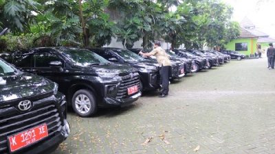 SEMPAT DIKANDANGKAN, PEMKAB SERAHKAN KEMBALI MOBIL OPERASIONAL KECAMATAN