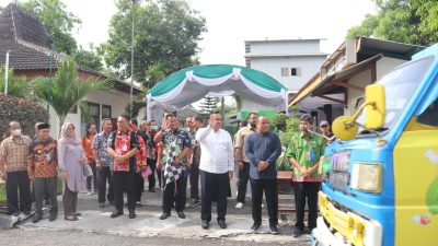 2.788 TON BERAS DIBAGIKAN KEPADA WARGA KURANG MAMPU
