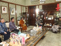 TEMUI GANJAR, DPD WALUBI BAHAS PERINGATAN WAISAK 2023 DI BOROBUDUR
