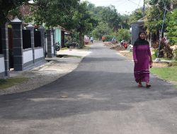 WARGA JEJERUK SENANG, DALANE ALUS ORA KESANDUNG