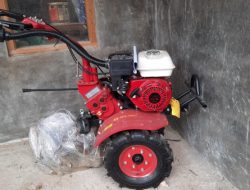 450 ALSINTAN DISEBAR KE PETANI BLORA SELAMA 3 TAHUN TERAKHIR