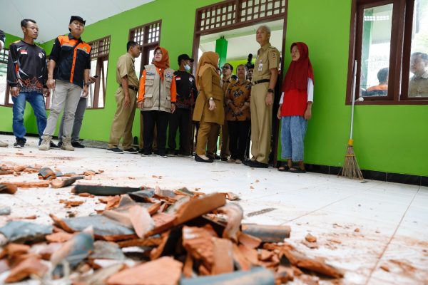 DAMPAK GEMPA DI WONOGIRI, GANJAR PRIORITASKAN PERBAIKAN SEKOLAH