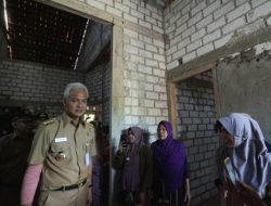 CEK BANTUAN RTLH DI REMBANG, GANJAR: HASILNYA MELEBIHI EKSPEKTASI